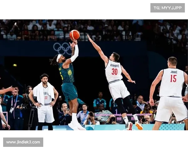 公鹿交易康纳顿至黄蜂 获塞尔维亚控卫米西奇加盟